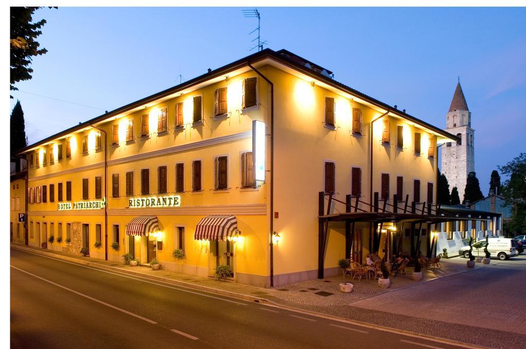 Hotel Patriarchi อากวีเลยา ภายนอก รูปภาพ